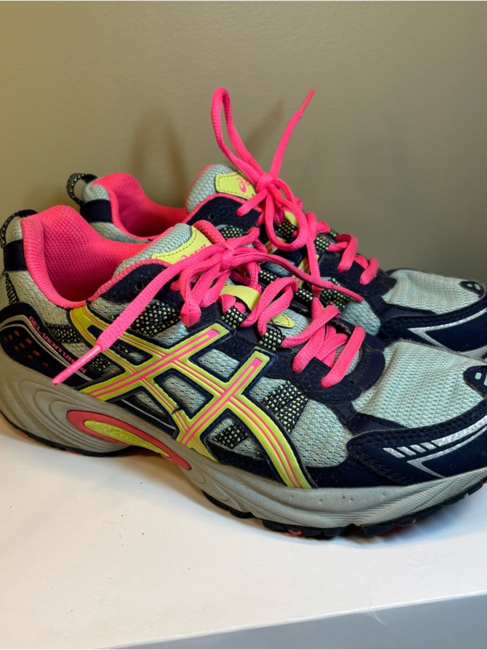 Asics Gel-Venture 4 Women’s Trail Running Shoes Size 8.5 Pink Green Blue T383N